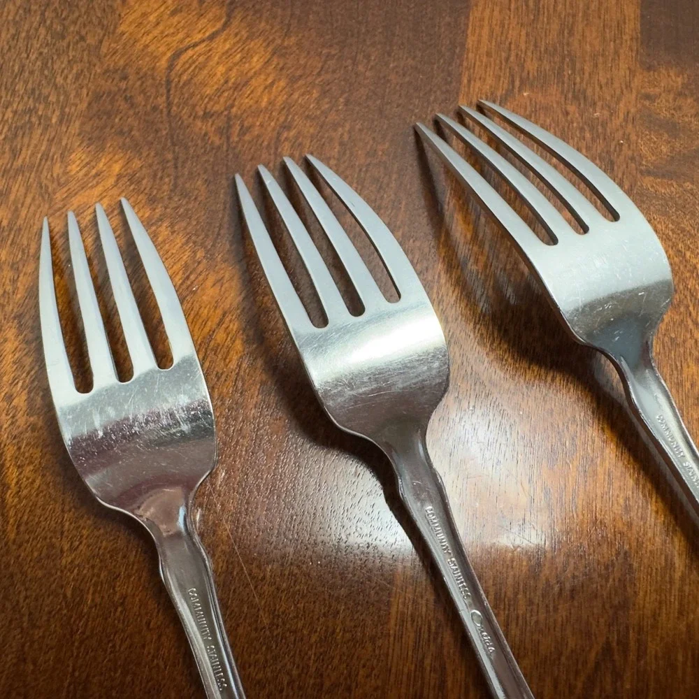Oneida LOUISIANA Stainless Steel Flatware Lot of 3 Dinner Forks